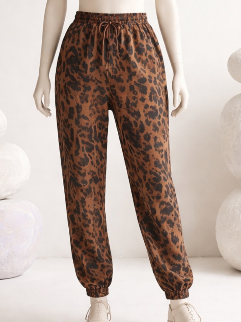 Old Navy Brown Active Fleece Joggers with Dark Print
